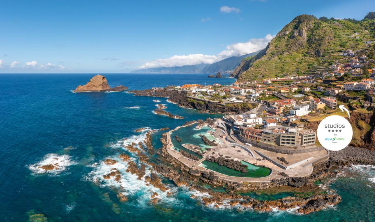 Studios By Aqua Natura Hotels Porto Moniz Bagian luar foto