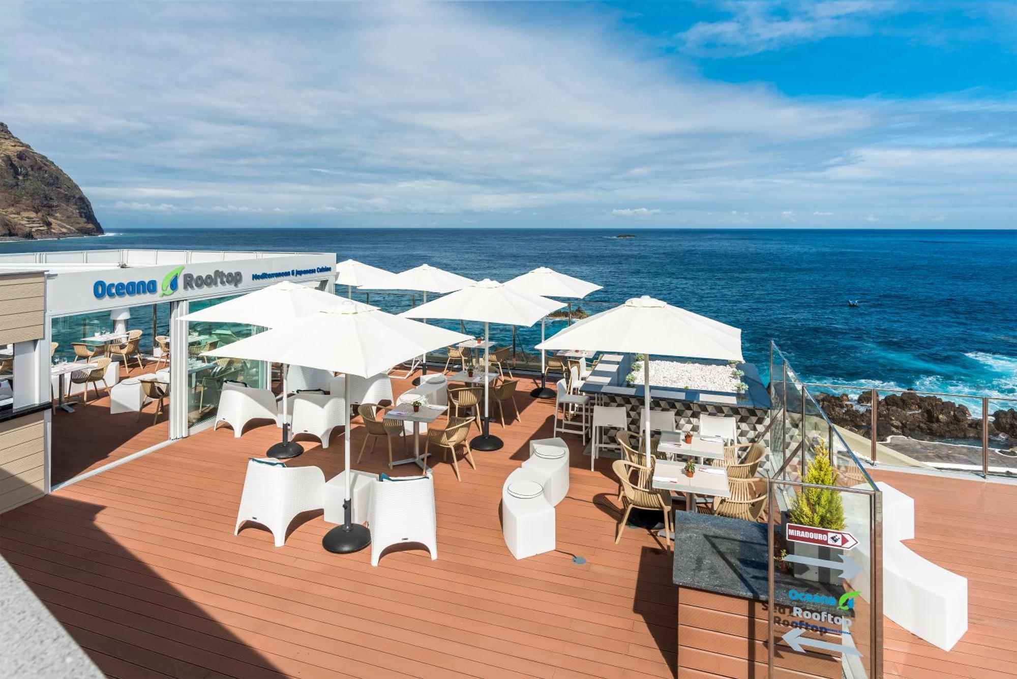 Studios By Aqua Natura Hotels Porto Moniz Bagian luar foto
